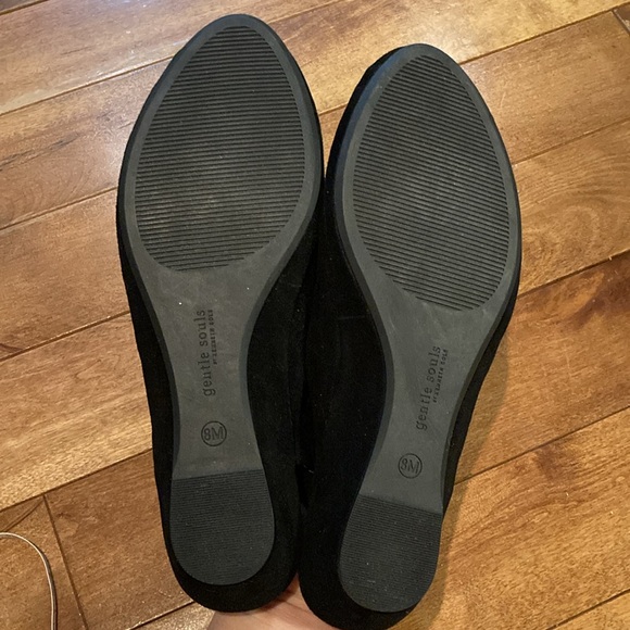 Gentle Souls by Kenneth Cole Lyla Suede Peep-Toe Black Wedge Sandals Size: 8M - Picture 7 of 8